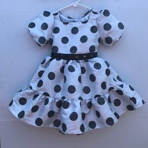 Disney White and Black Dress zize 5/6
